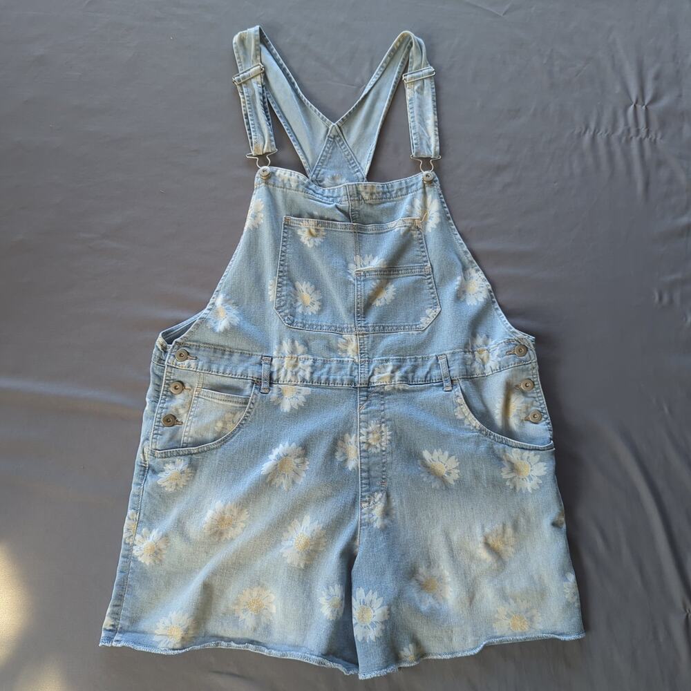 No Boundaries Daisy Print Denim Shortalls